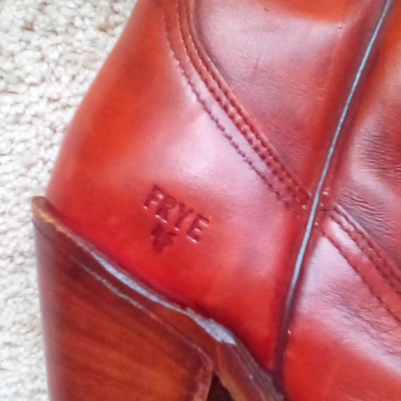 Frye Billy pull on boot - Picture 2 of 10